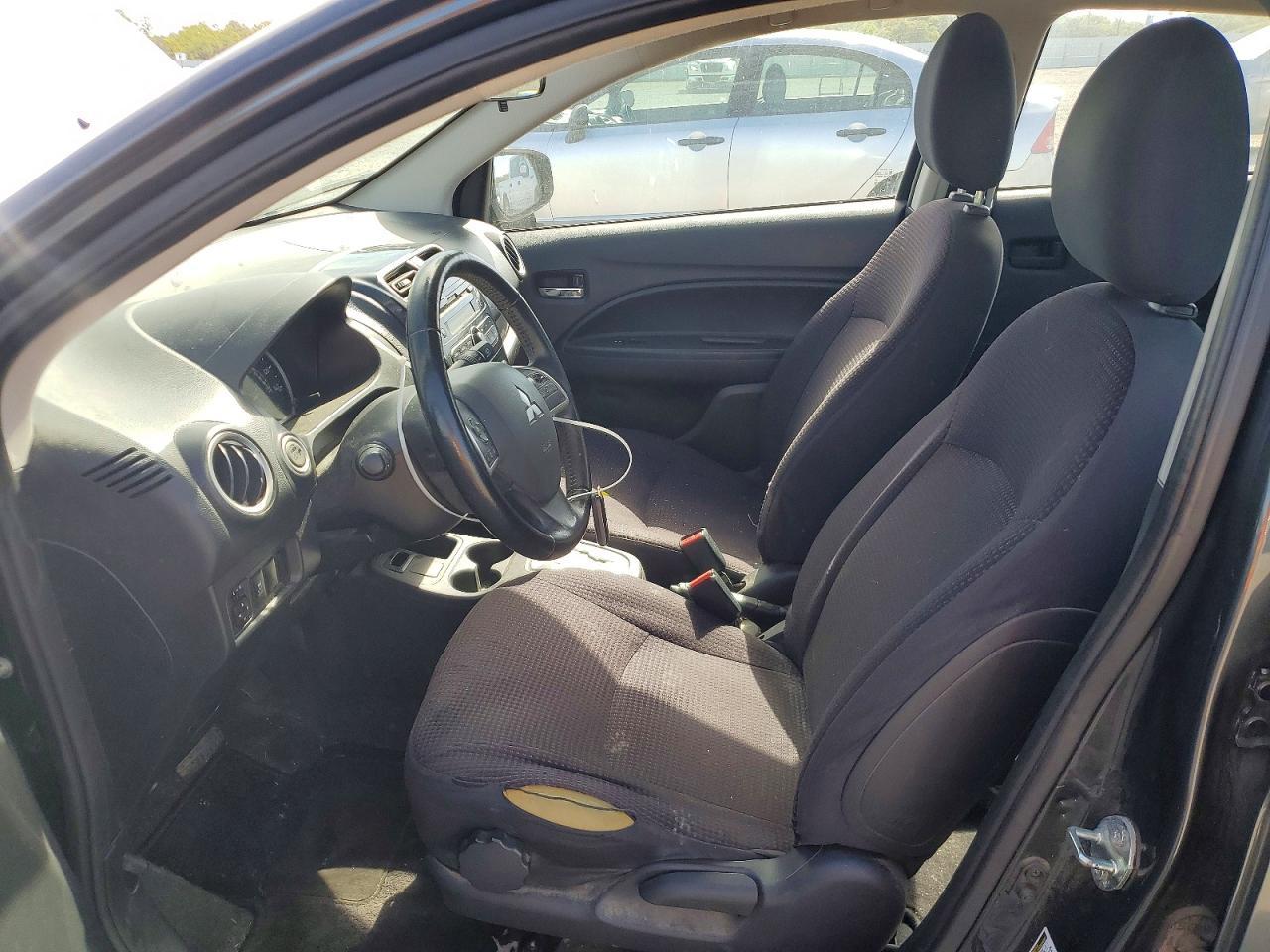 2014 Mitsubishi Mirage es