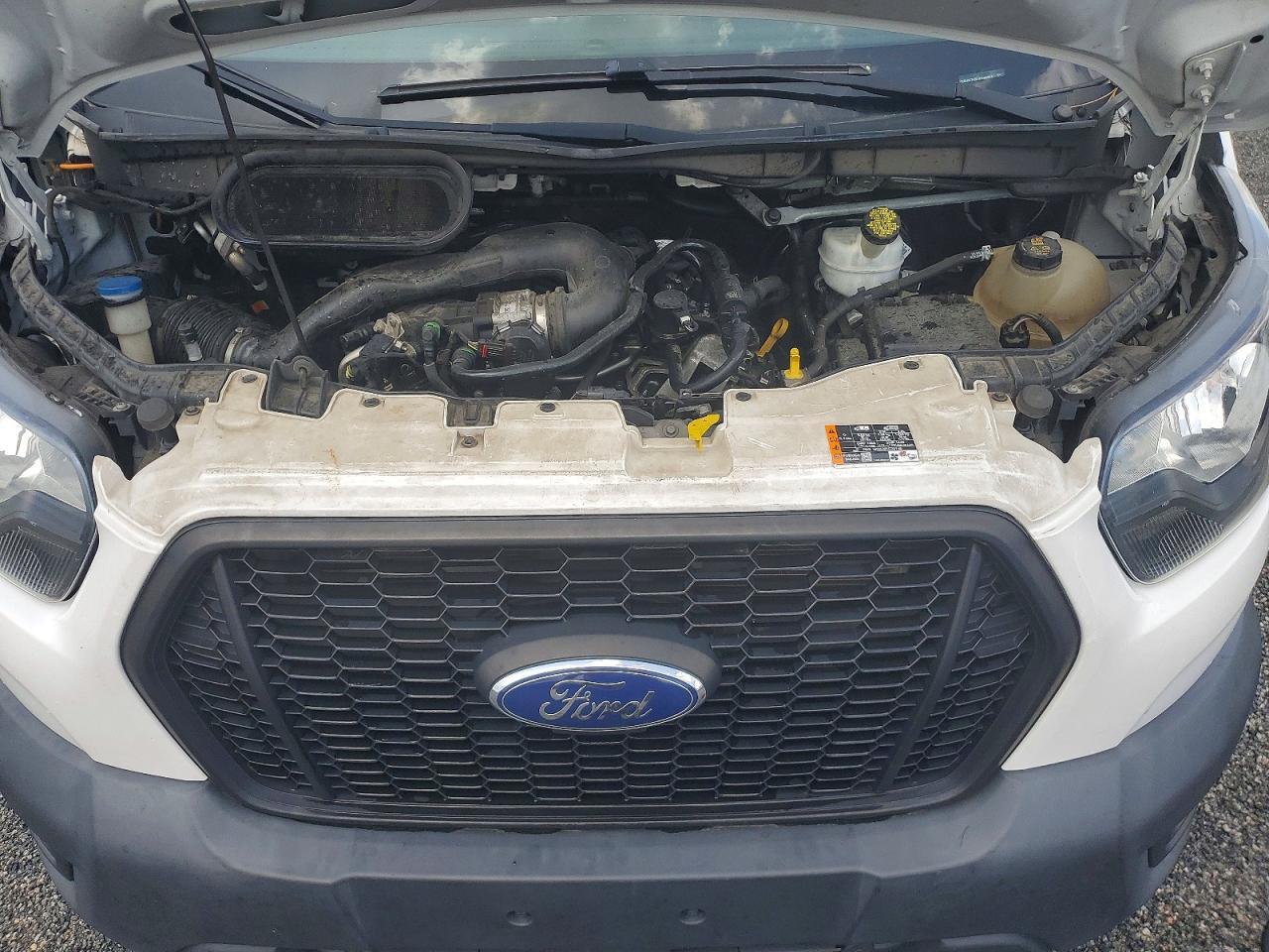 2020 Ford Transit Delivery Truck
