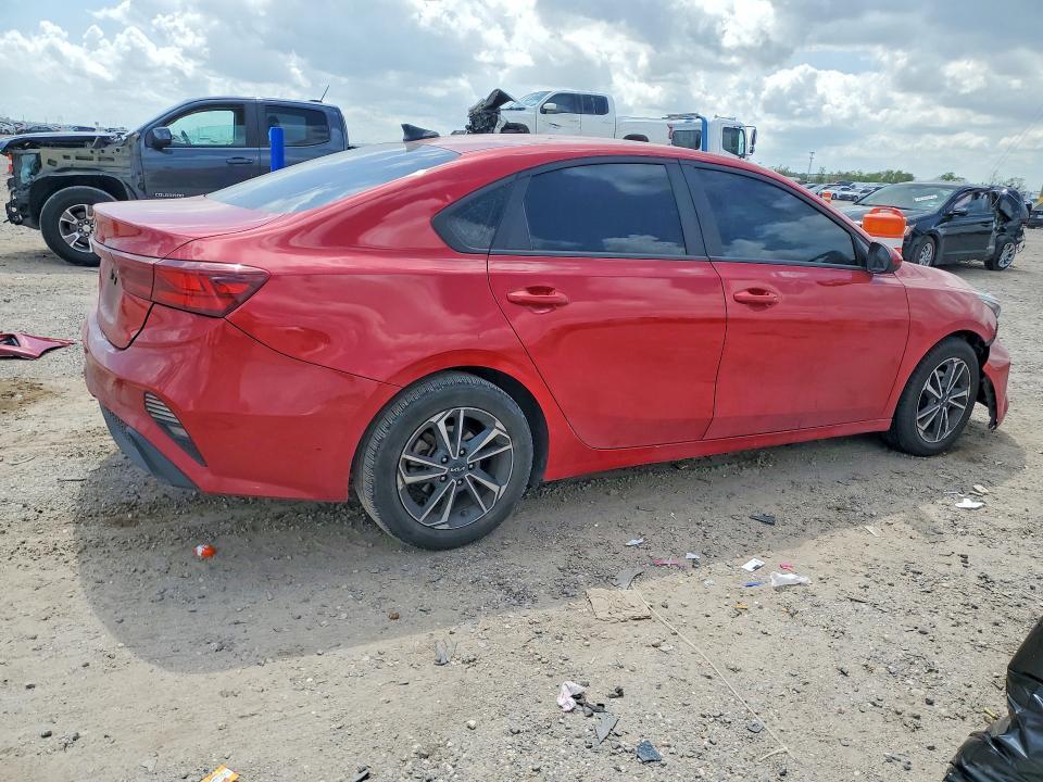 2023 KIA Forte lxs