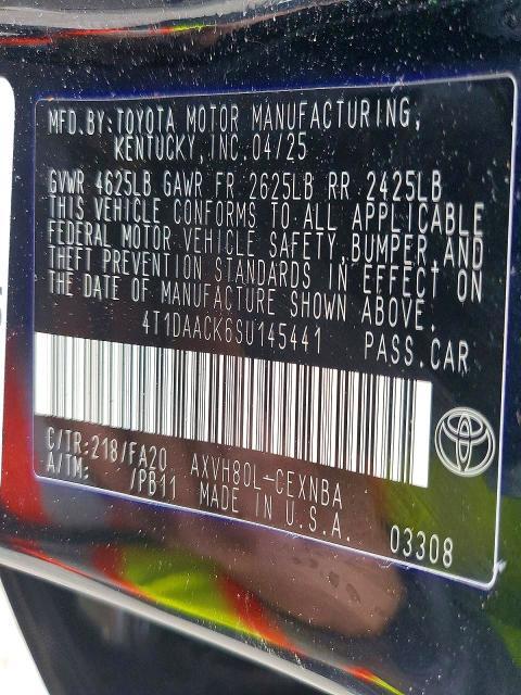 2025 Toyota Camry le