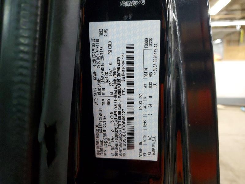 2013 Ford Econoline E350 Super Duty Wagon