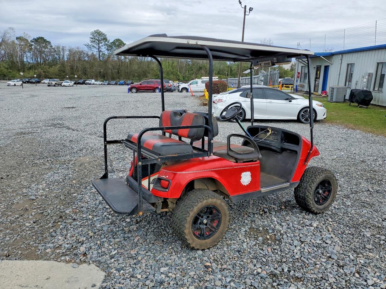 2012 E-Z Go 2012 EZ-GO Golf Cart
