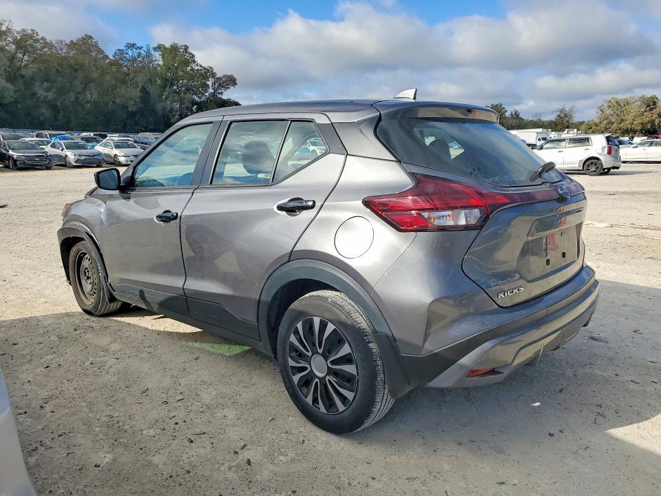 2024 Nissan Kicks s