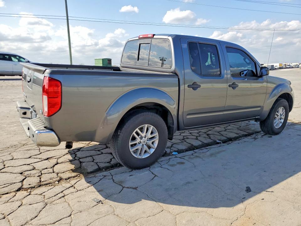2017 Nissan Frontier SV