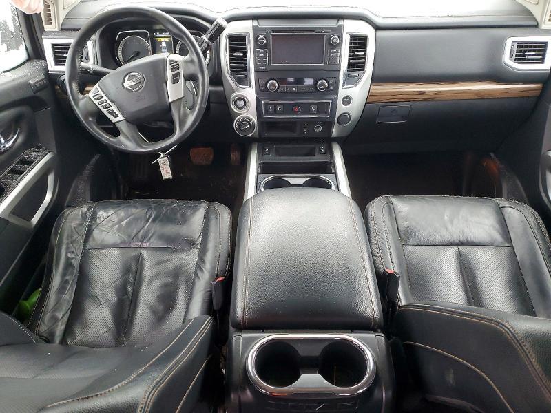 2017 Nissan Titan SL