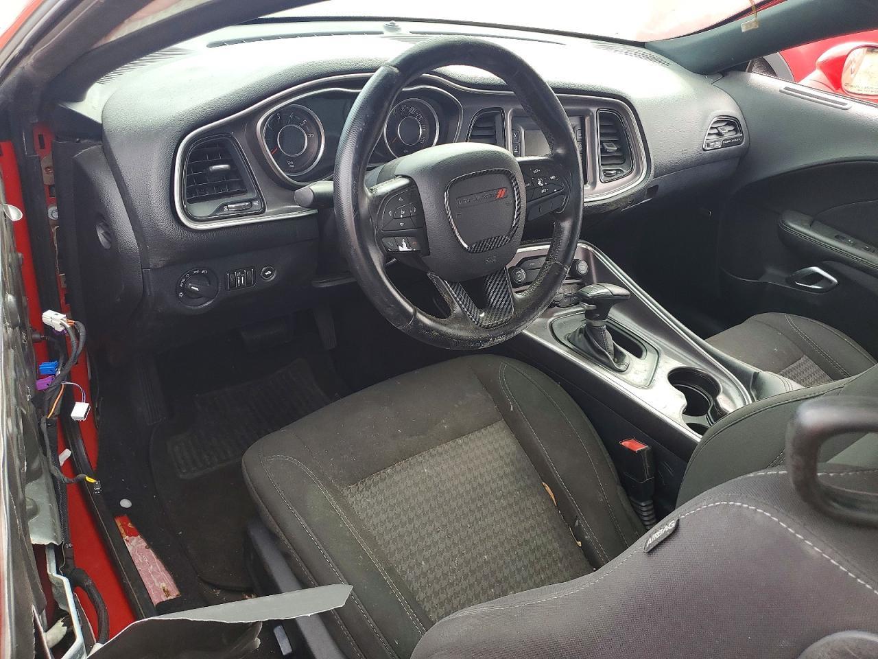 2019 Dodge Challenger Base