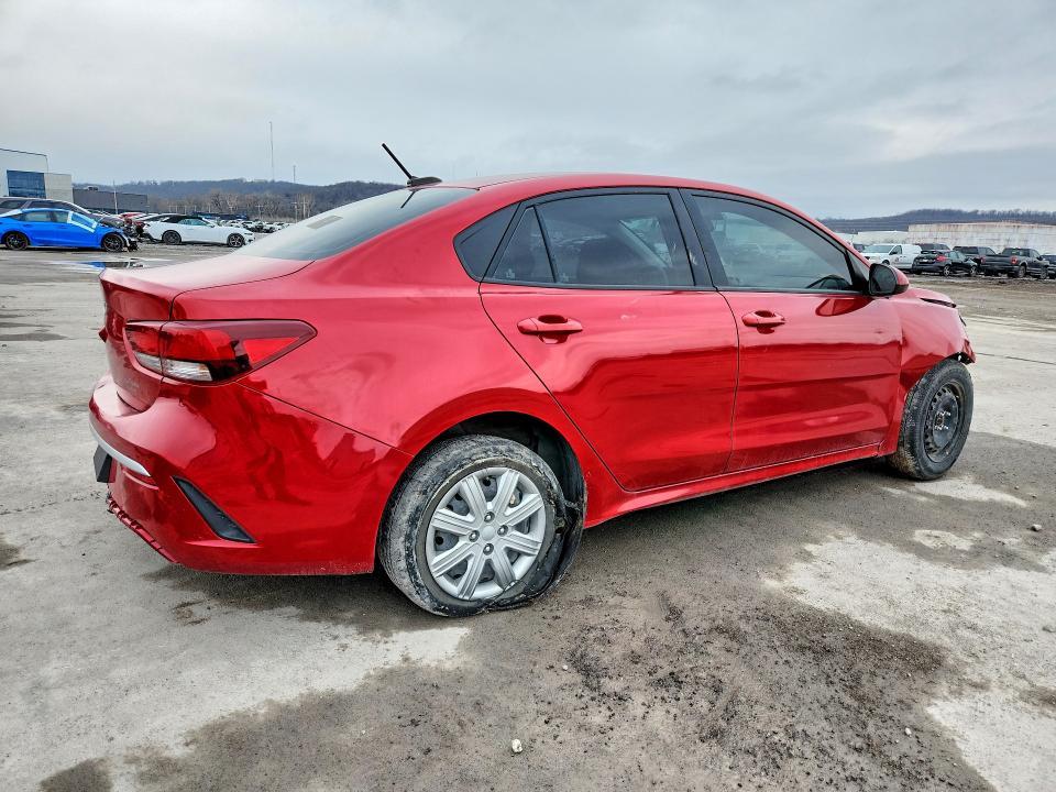 2022 KIA Rio s