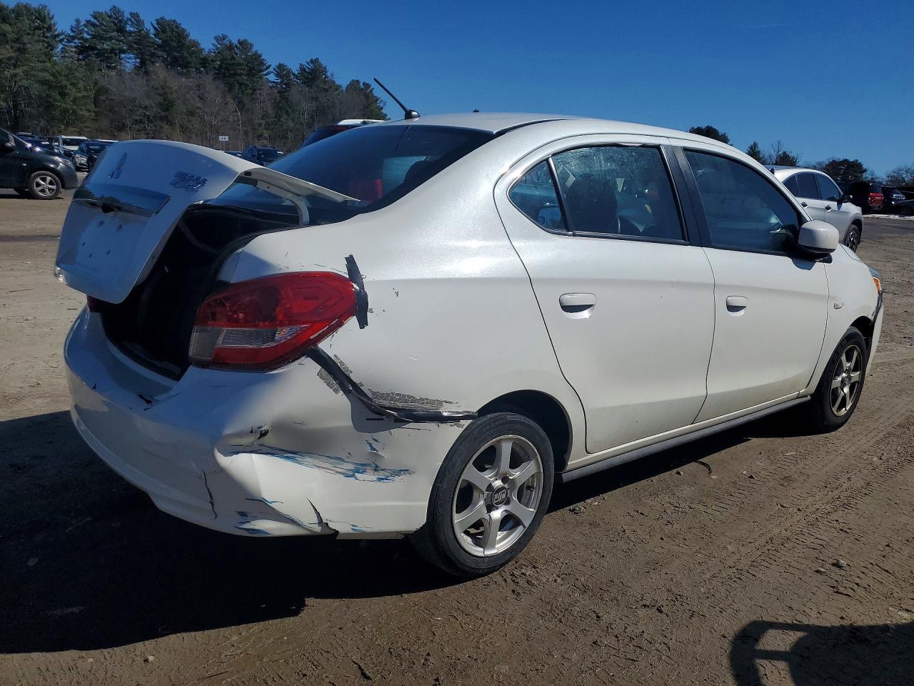 2019 Mitsubishi Mirage G4 es