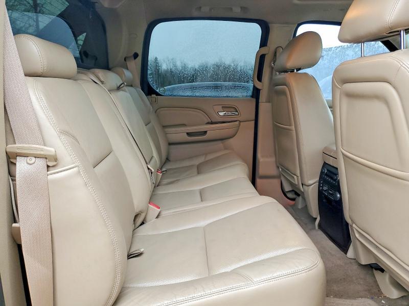2010 Cadillac Escalade EXT Luxury