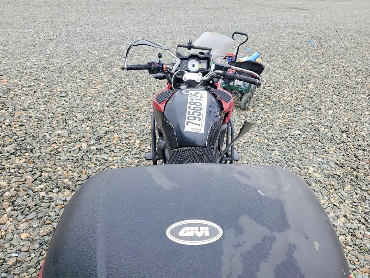 2011 Kawasaki LE650 C