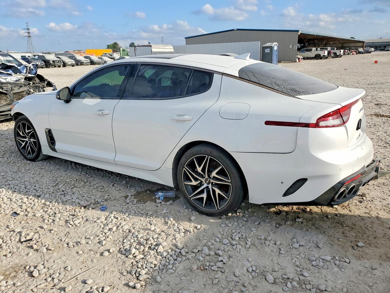 2022 KIA Stinger Gt-line