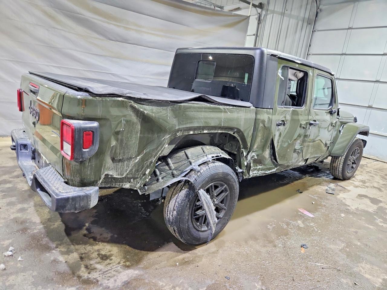 2024 Jeep Gladiator Sport