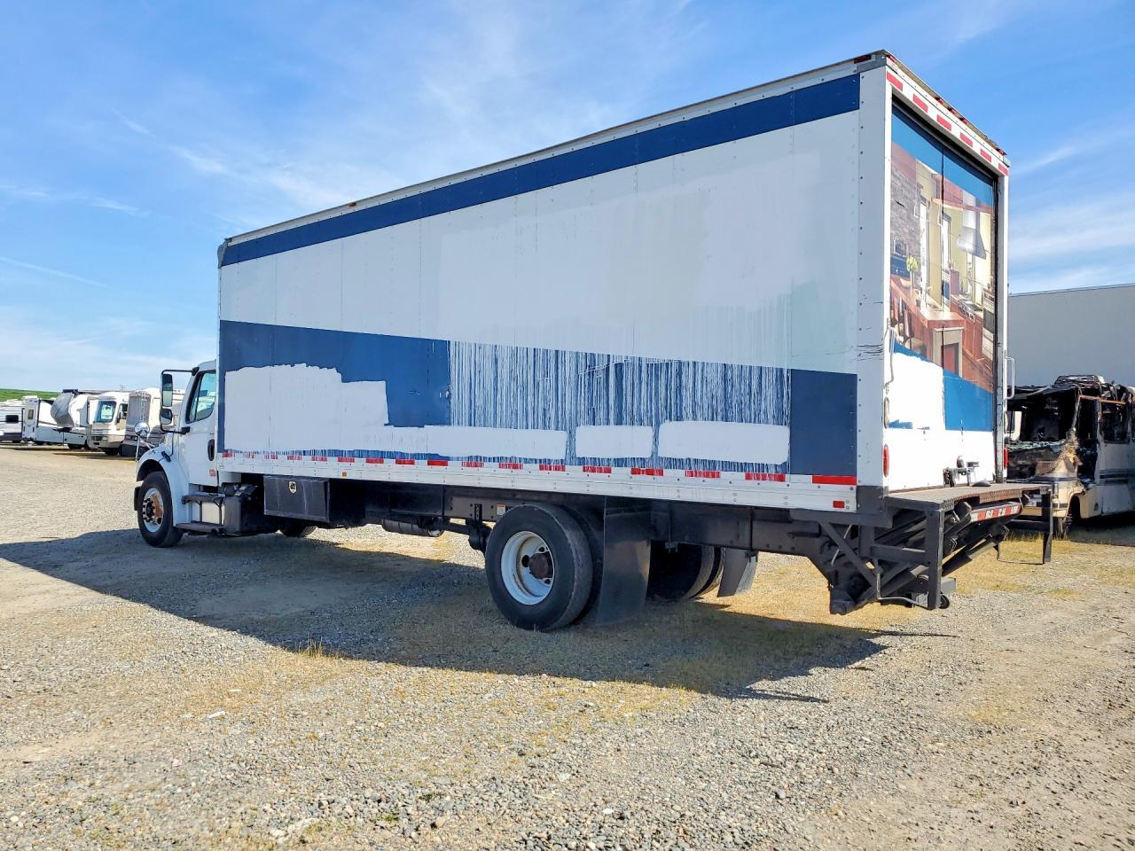 2014 Freightliner Business Class M2 box Truck
