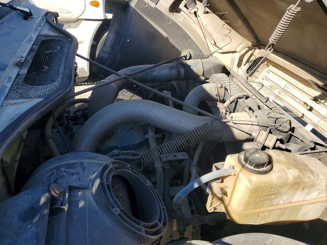 2002 International 4700 Dump Truck