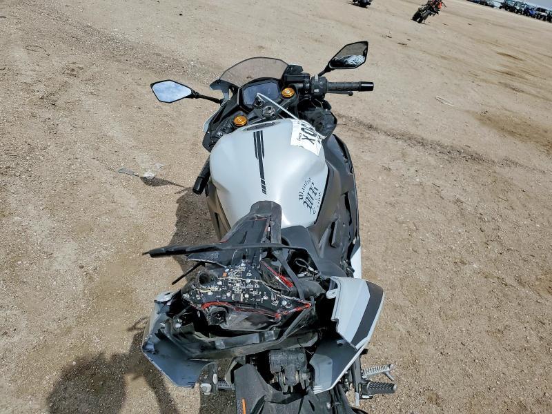 2025 Kawasaki ZX400 S