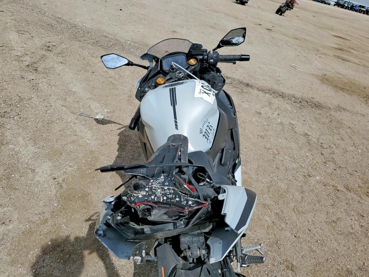 2025 Kawasaki ZX400 S