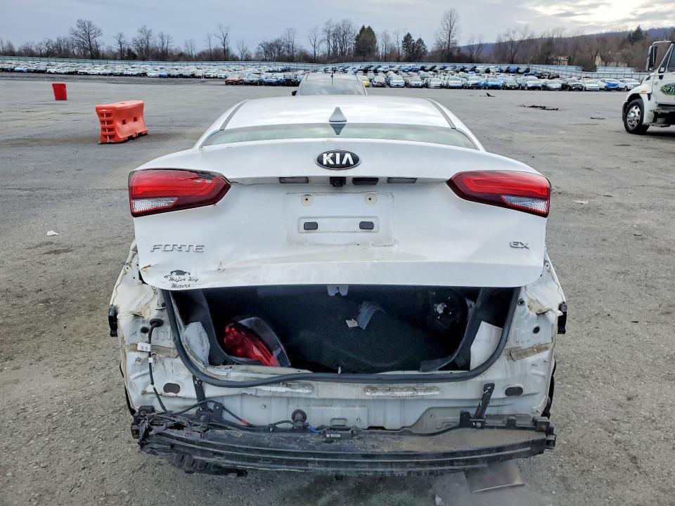 2017 KIA Forte ex