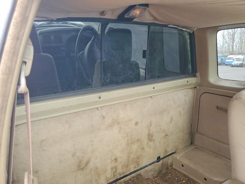 2000 Nissan Frontier XE-V6