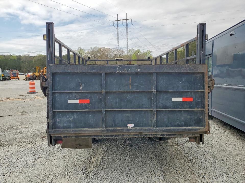 2017 Ford F550 Super Duty Flatbed Truck