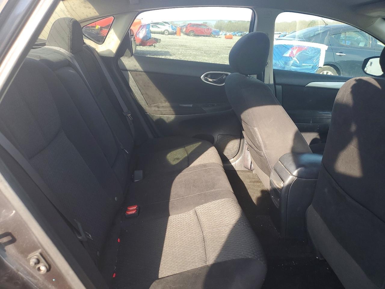 2014 Nissan Sentra sr