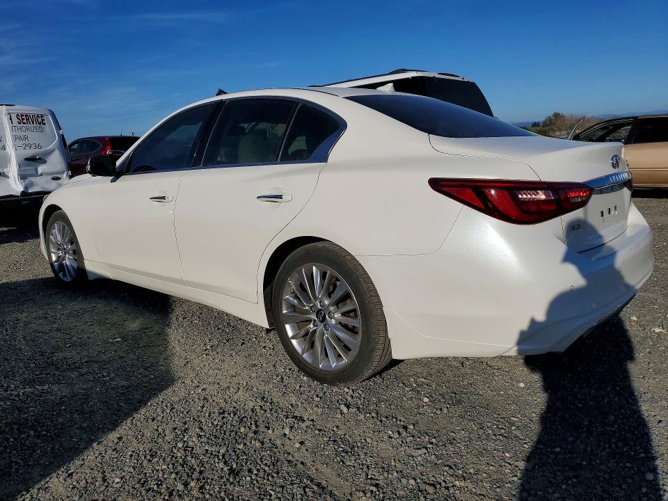 2021 Infiniti Q50 Luxe