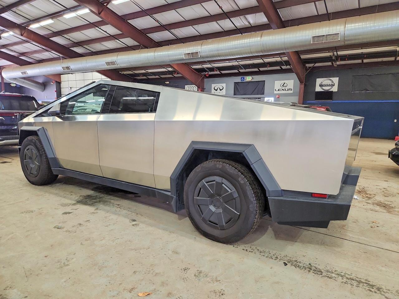 2024 Tesla Cybertruck