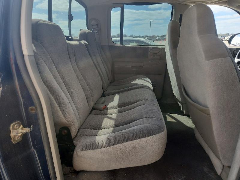 2003 Dodge Dakota Quad Sport