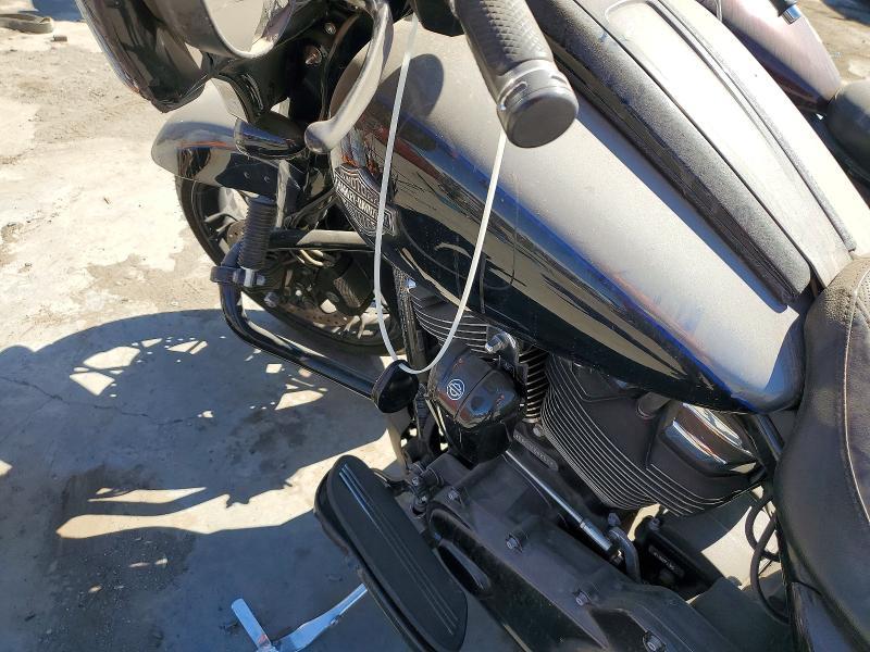 2021 Harley-Davidson Flhxs