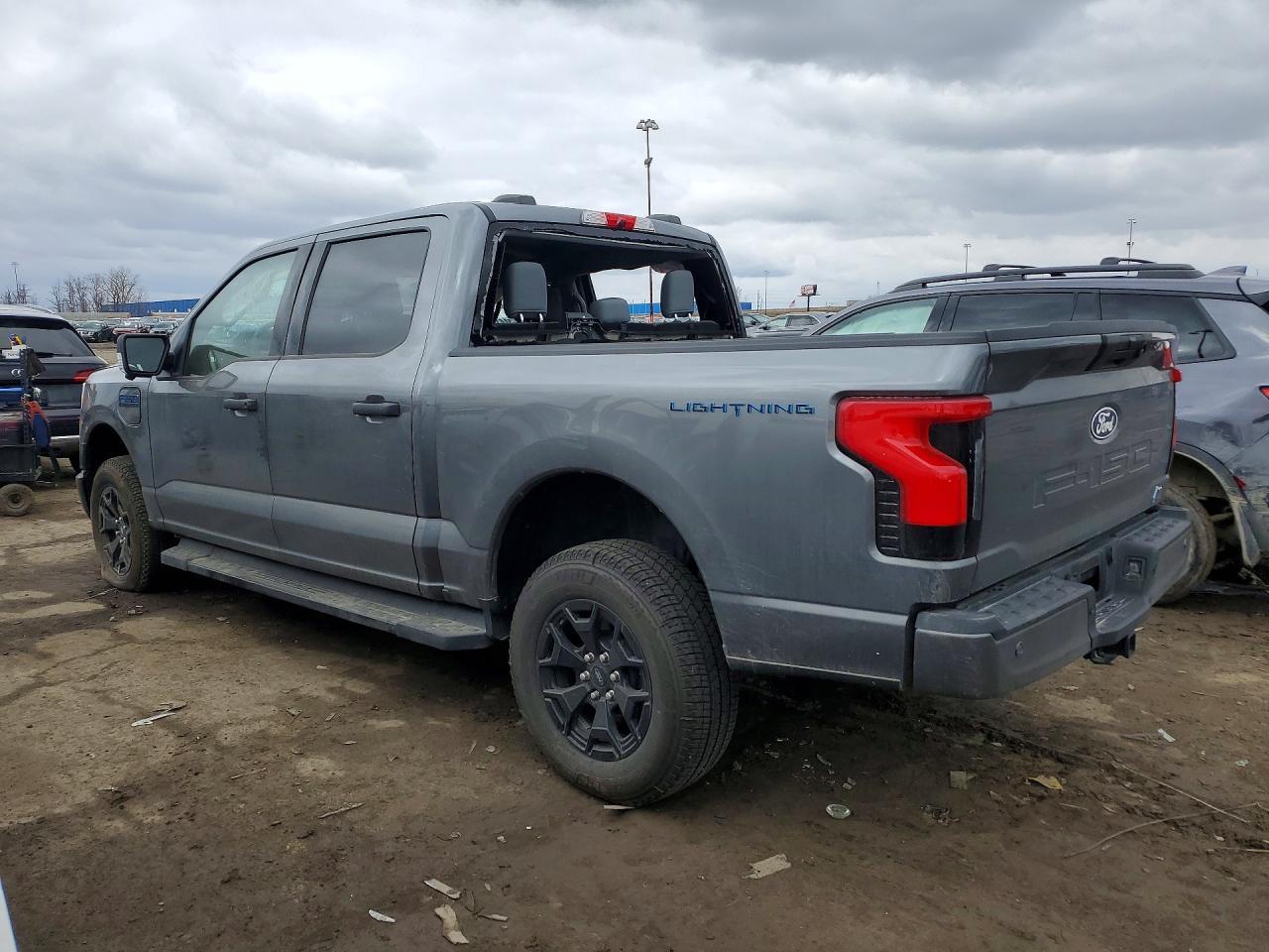 2025 Ford F150 Lightning XLT