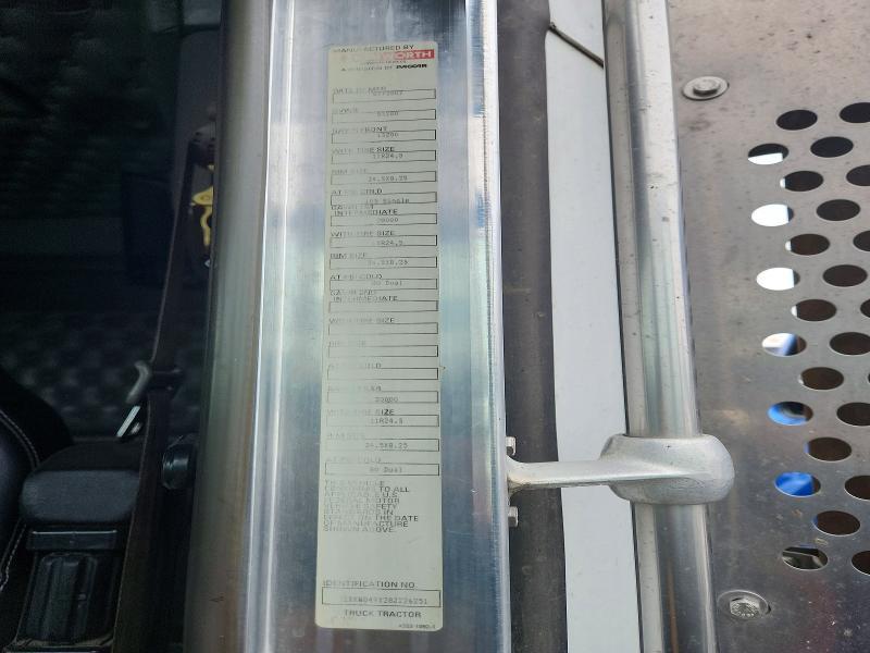 2008 Kenworth W900 Semi Truck