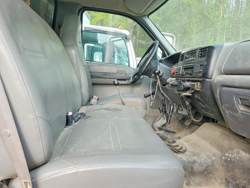 2005 Ford F750 Super Duty