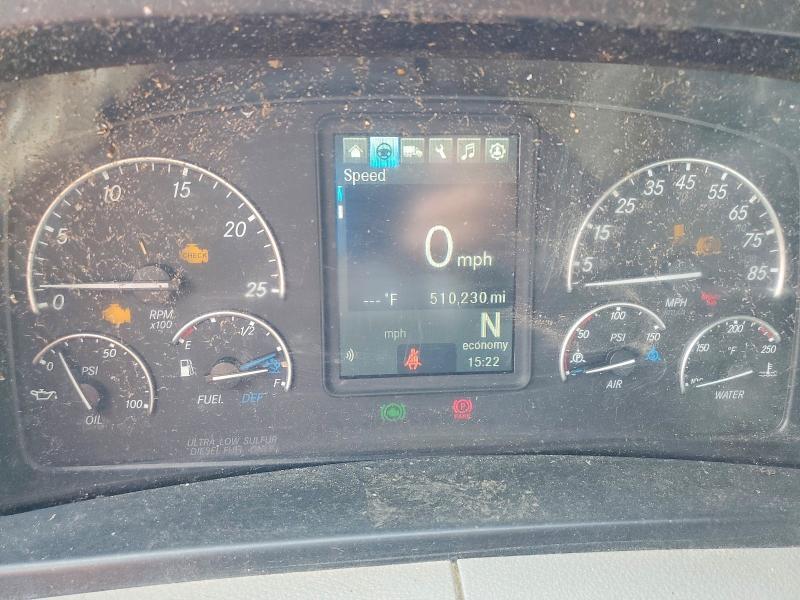 2019 Freightliner Cascadia 126 Semi Truck