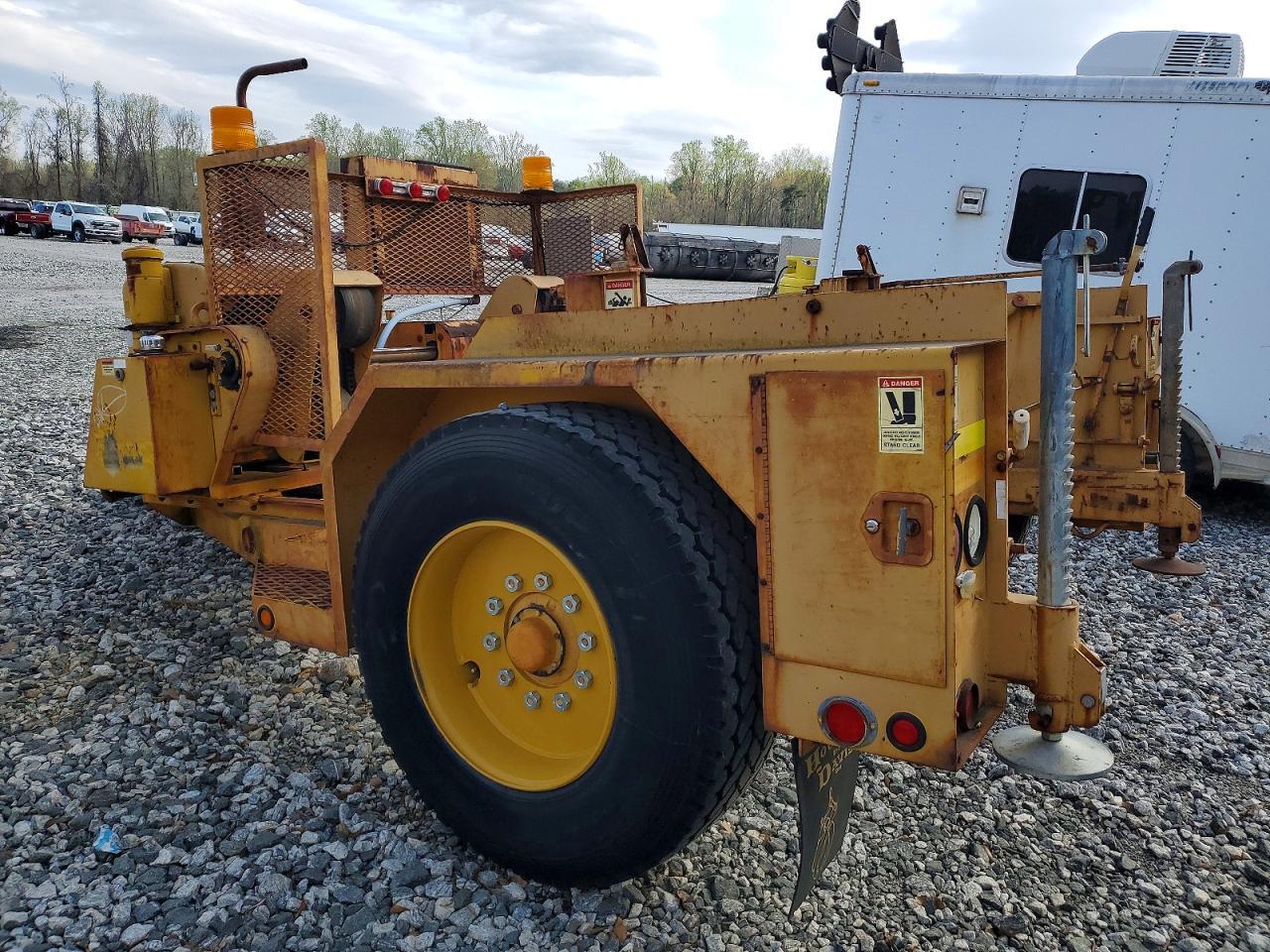 1987 Other Industrial 1992 Chevrolet G Series Reel Trailer