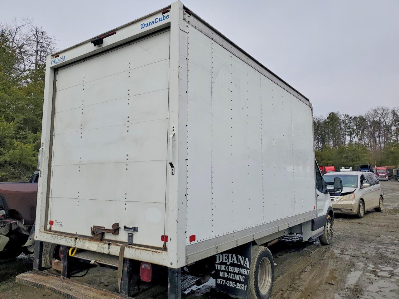 2020 Ford Transit BOX Truck