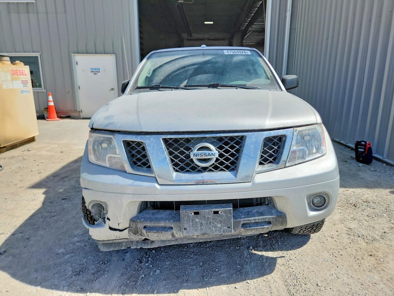 2013 Nissan Frontier S