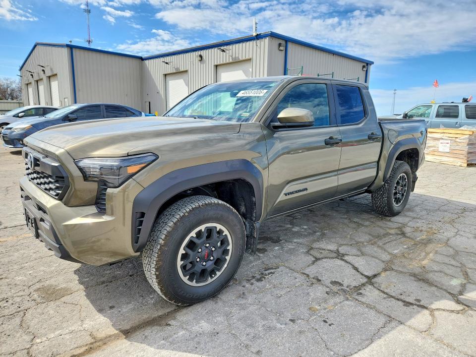 2025 Toyota Tacoma TRD OFF-Road