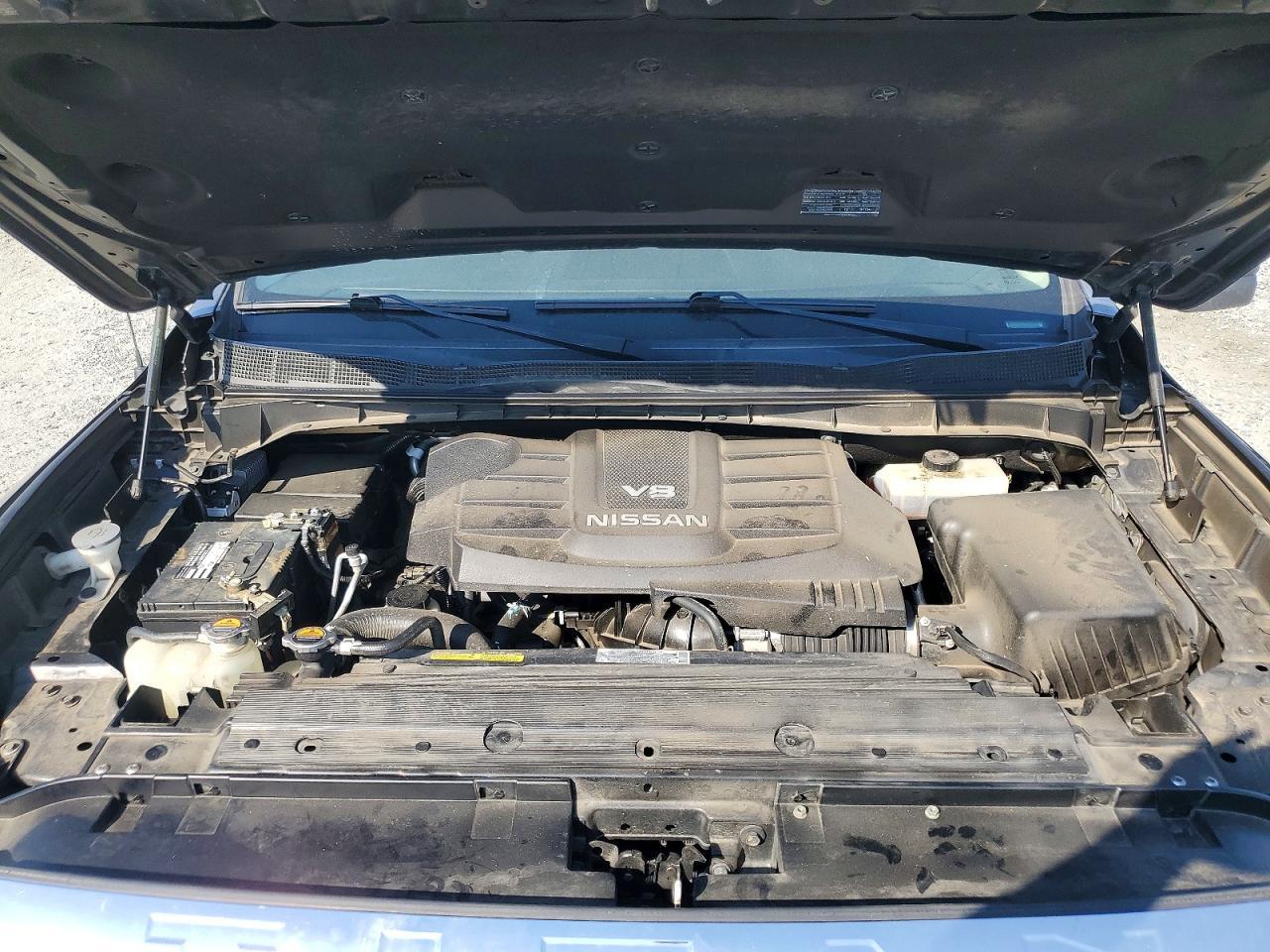 2018 Nissan Titan SV