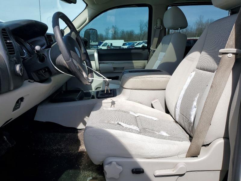 2007 Chev Rolet Silverado LT Flatbed Truck