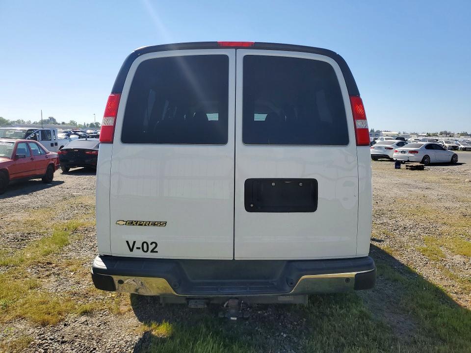 2019 Chevrolet Express G3500 LT