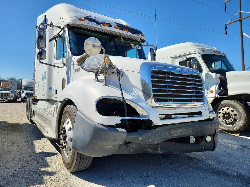 2005 Freightliner Convention-Semi Truck