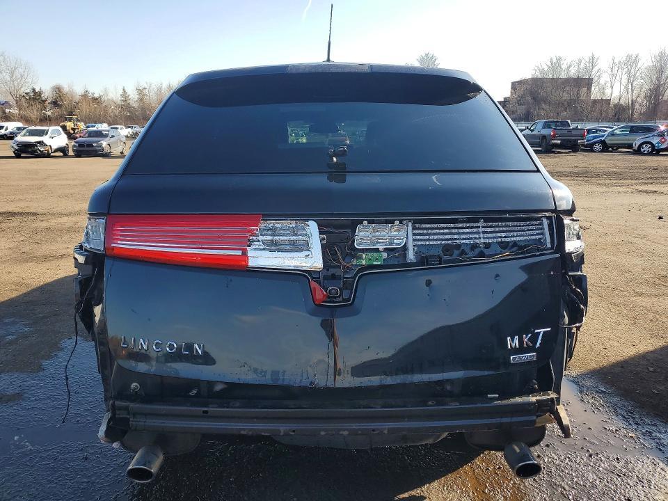 2018 Lincoln MKT