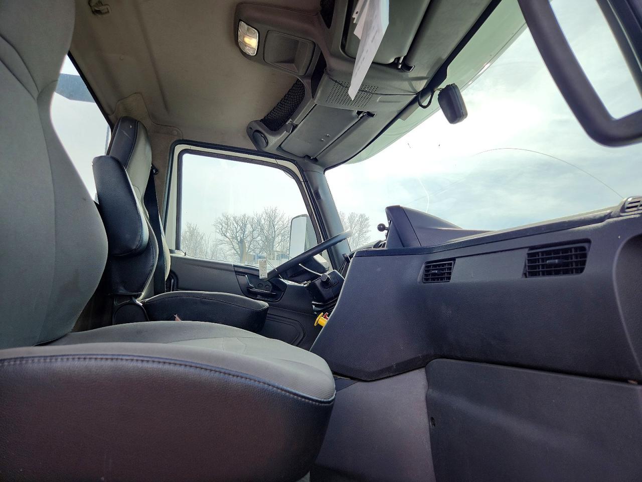 2019 International LT625 Semi Truck