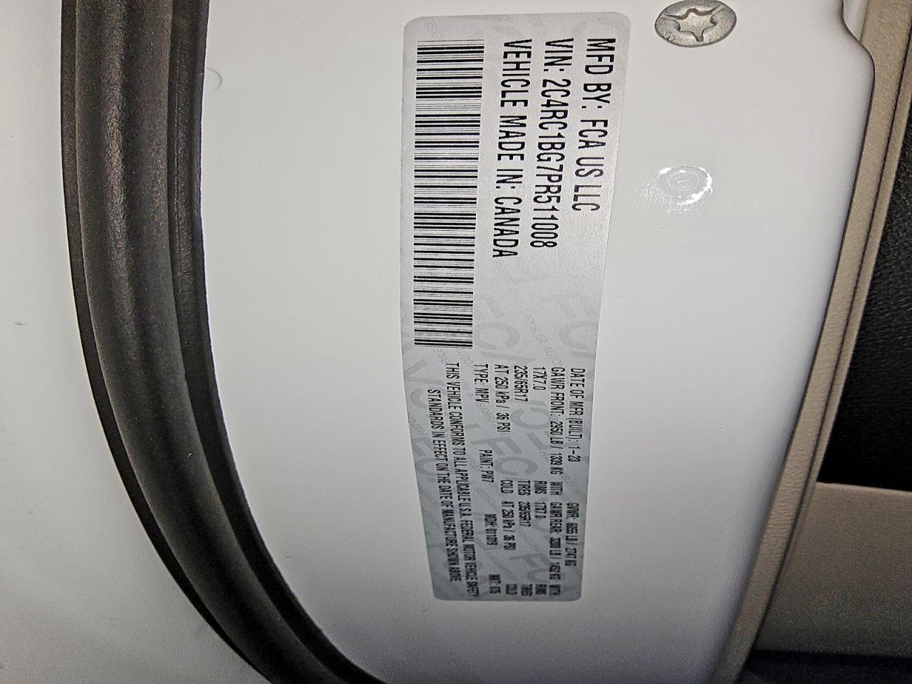 2023 Chrysler Pacifica Touring l