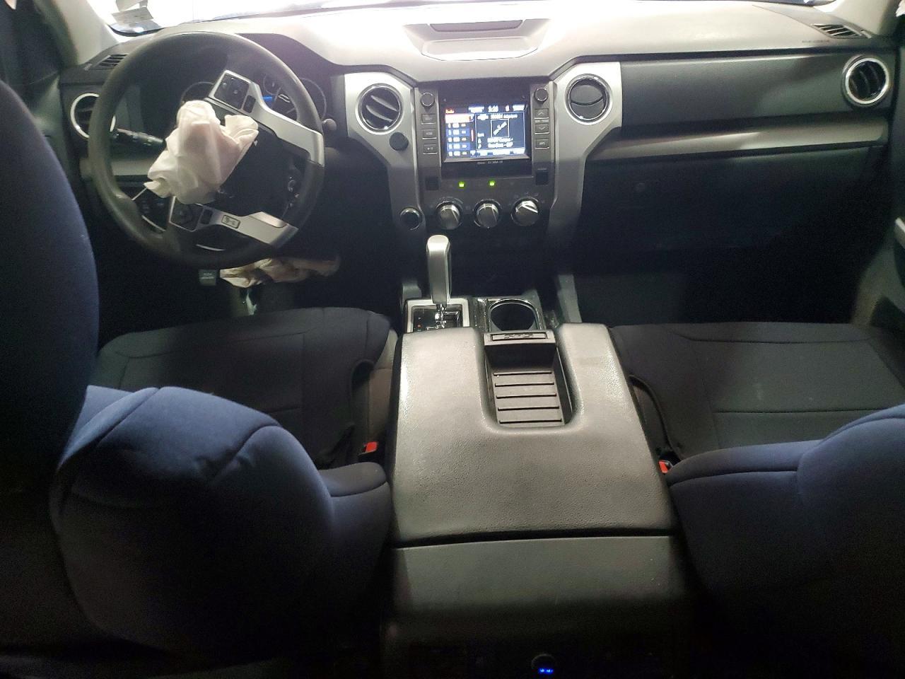 2016 Toyota Tundra SR5