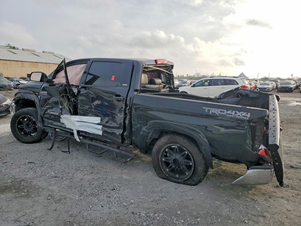 2016 Toyota Tundra SR5