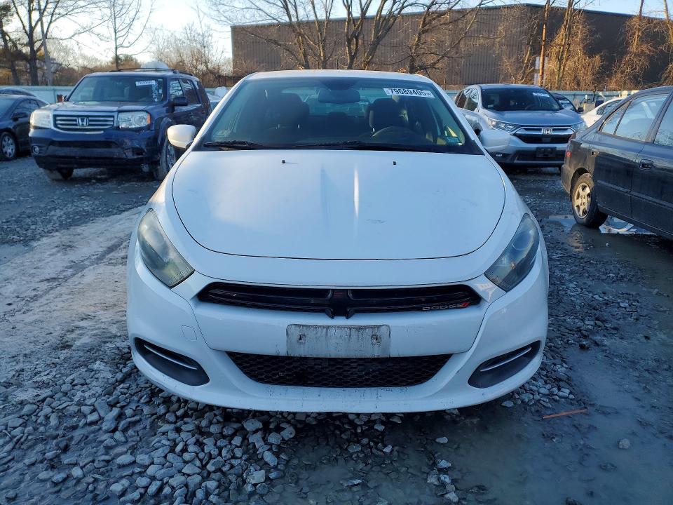 2015 Dodge Dart sxt