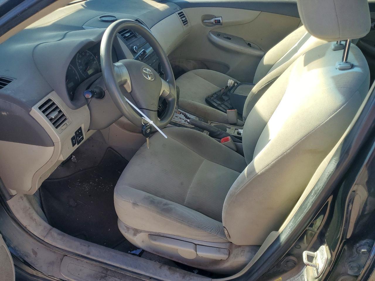 2010 Toyota Corolla le