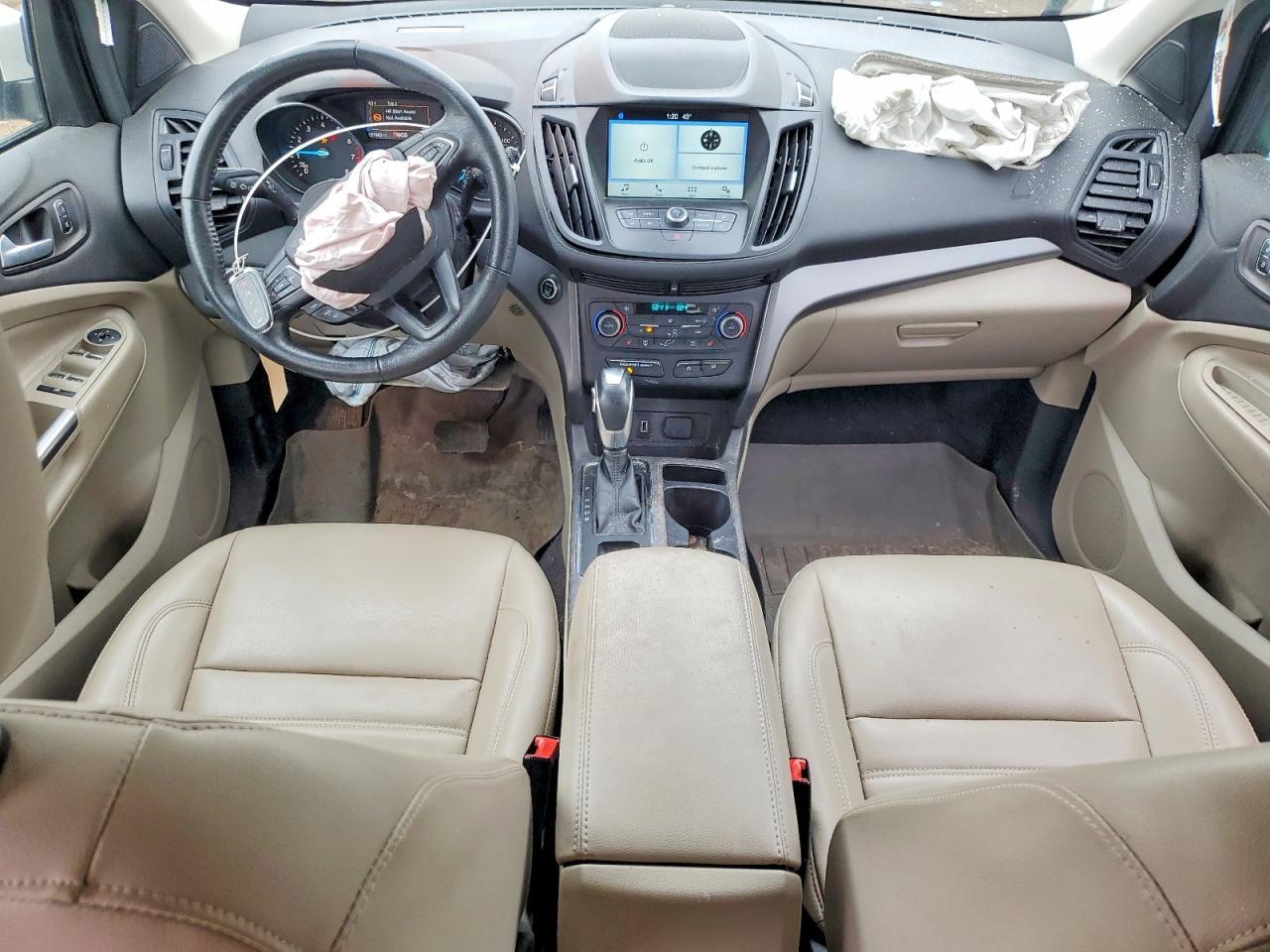 2019 Ford Escape sel