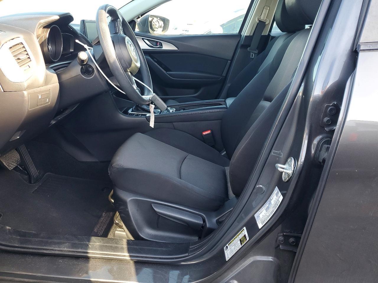 2017 Mazda 3 Sport