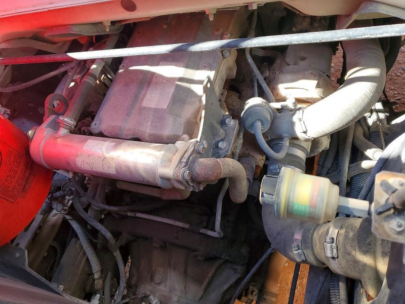 2006 Isuzu NPR Sweeper Truck